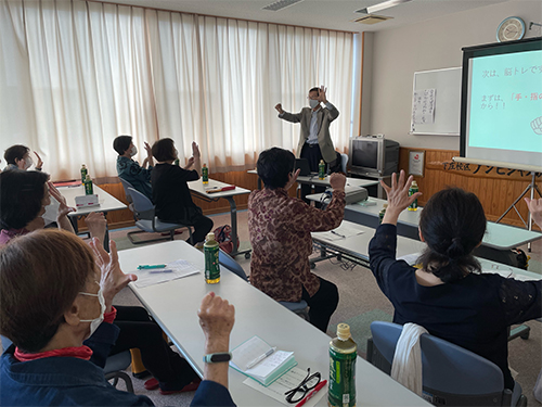 脳トレ士 脳トレ士派遣 脳トレ指導者
